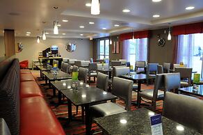 Chateau Inn & Suites Bonnyville