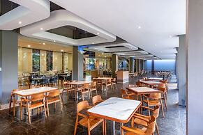 Oakwood Hotel & Apartments Taman Mini Jakarta