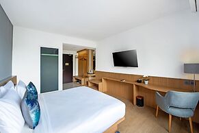 Oakwood Hotel & Apartments Taman Mini Jakarta