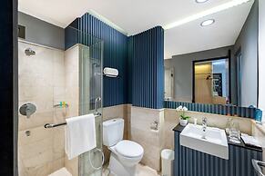 Oakwood Hotel & Apartments Taman Mini Jakarta