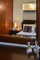 Iraklis Studios & Apartments