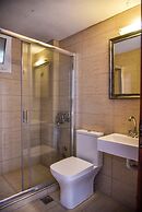 Iraklis Studios & Apartments