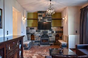 Iraklis Studios & Apartments