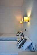 Iraklis Studios & Apartments