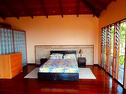 Korovesi Sunshine Villas