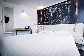 Hotel Montparnasse St Germain