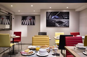 Hotel Montparnasse St Germain