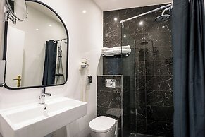 Hotel Montparnasse St Germain