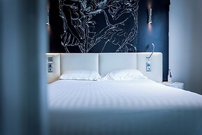 Hotel Montparnasse St Germain