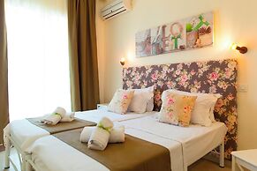 Aurora Beach Hotel