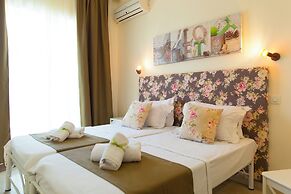 Aurora Beach Hotel