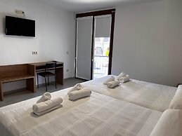Hotel Blasón Junior