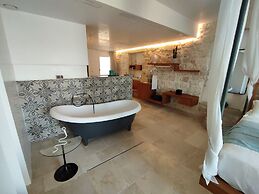 Antico Mondo Rooms & Suites