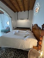 Antico Mondo Rooms & Suites