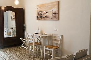 Antico Mondo Rooms & Suites