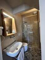 Antico Mondo Rooms & Suites