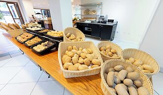 Palm Beach - Excel Hotels & Resorts