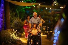 Staybridge Suites Hamilton Downtown by IHG