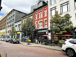 Staybridge Suites Hamilton Downtown by IHG