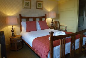One Holyrood Hotel
