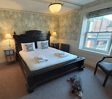 One Holyrood Hotel