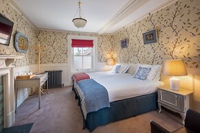One Holyrood Hotel
