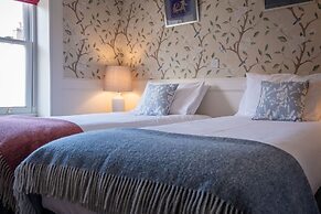 One Holyrood Hotel