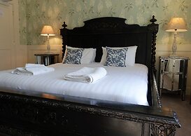 One Holyrood Hotel