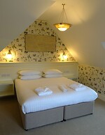 One Holyrood Hotel