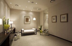 The Classic 500 Pentaz Executive Residence