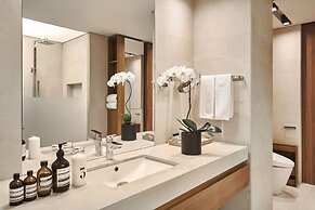 The Classic 500 Pentaz Executive Residence