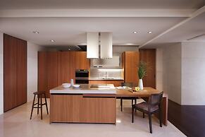 The Classic 500 Pentaz Executive Residence