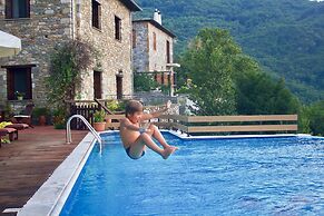 Miression Pelion House