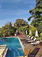 Miression Pelion House