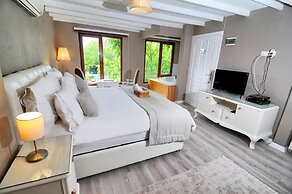 Beyaz Ev Agva - Adults Only