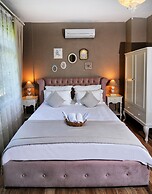 Beyaz Ev Agva - Adults Only