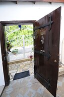 Beyaz Ev Agva - Adults Only