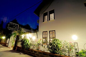 Beyaz Ev Agva - Adults Only