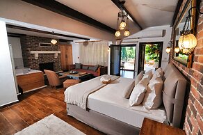 Beyaz Ev Agva - Adults Only