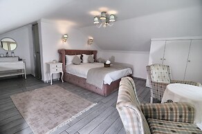 Beyaz Ev Agva - Adults Only