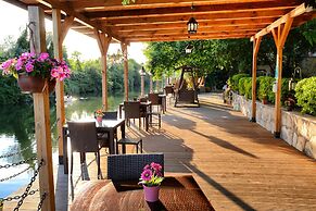 Beyaz Ev Agva - Adults Only