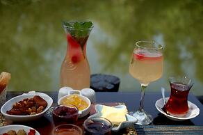 Beyaz Ev Agva - Adults Only