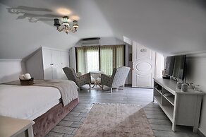 Beyaz Ev Agva - Adults Only