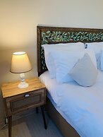 Beyaz Ev Agva - Adults Only