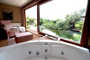 Beyaz Ev Agva - Adults Only