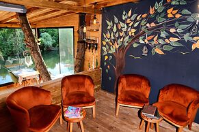 Beyaz Ev Agva - Adults Only