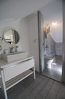 Beyaz Ev Agva - Adults Only