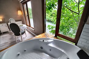 Beyaz Ev Agva - Adults Only