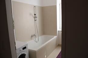 GoVienna Modern Apartment