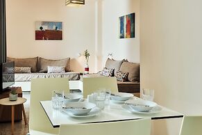 Bella Vista Hotel by Checkin